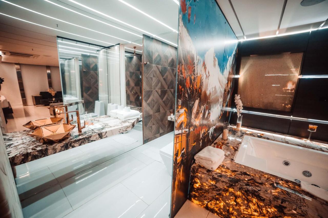 1Million Luxury Suites Medellín Kültér fotó