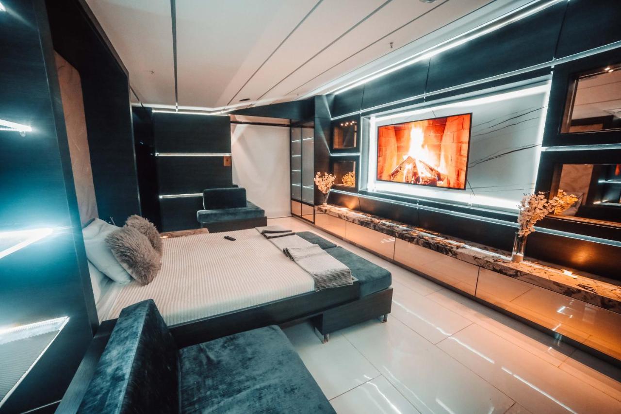 1Million Luxury Suites Medellín Kültér fotó