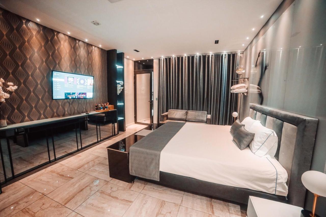 1Million Luxury Suites Medellín Kültér fotó