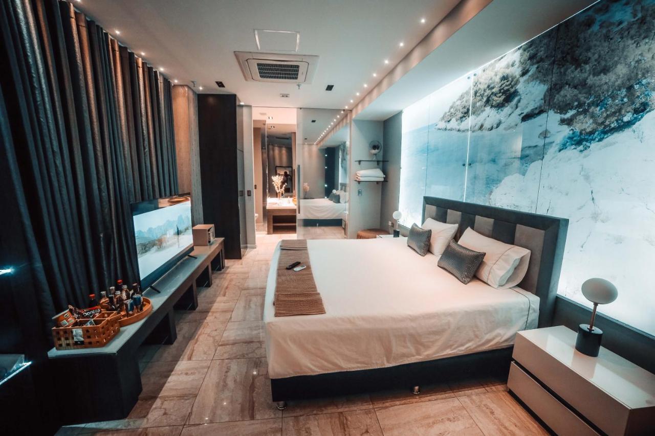1Million Luxury Suites Medellín Kültér fotó