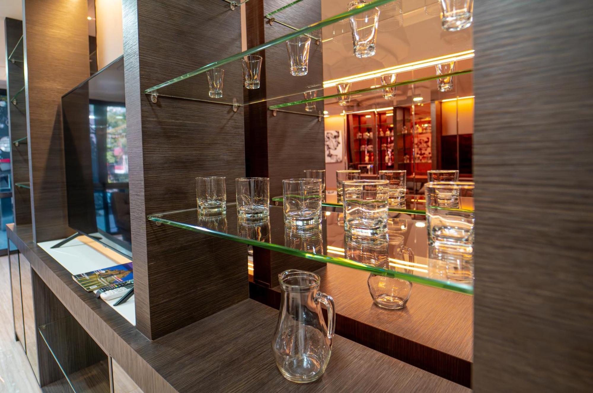 1Million Luxury Suites Medellín Kültér fotó