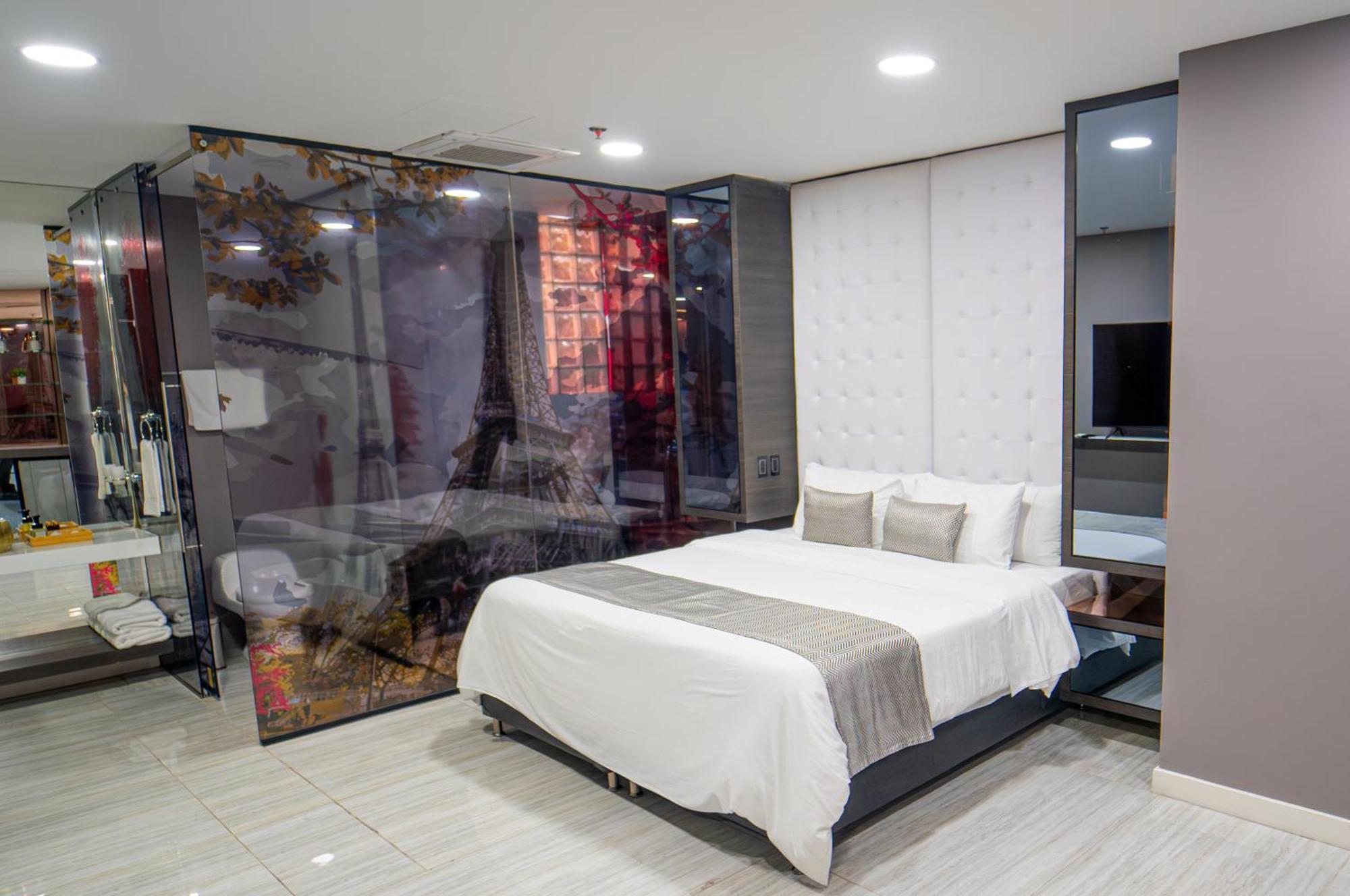 1Million Luxury Suites Medellín Kültér fotó