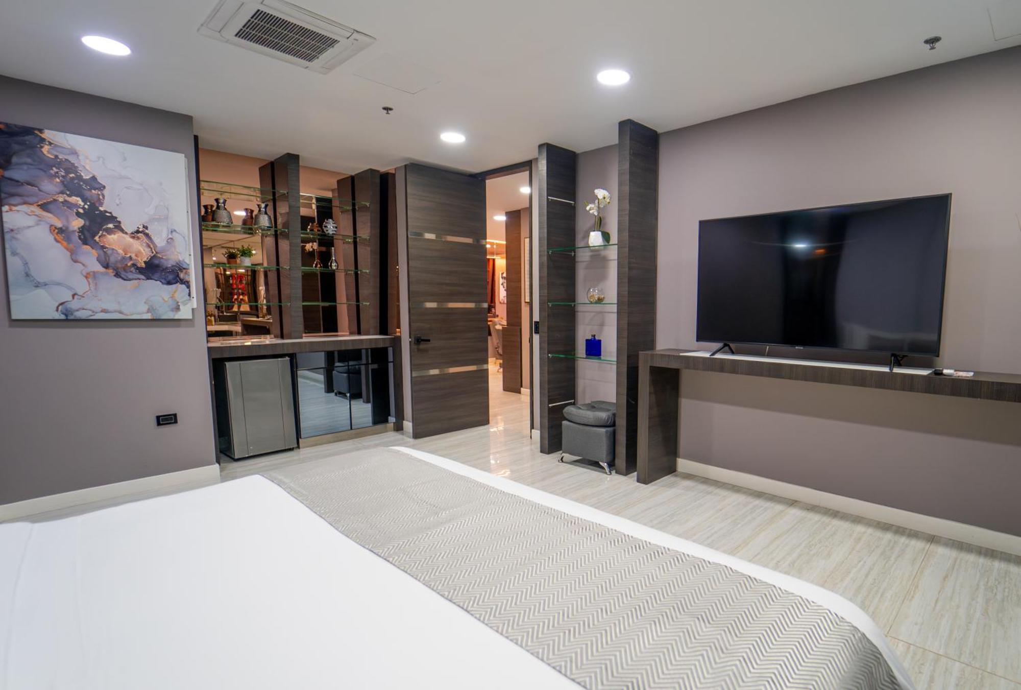 1Million Luxury Suites Medellín Kültér fotó